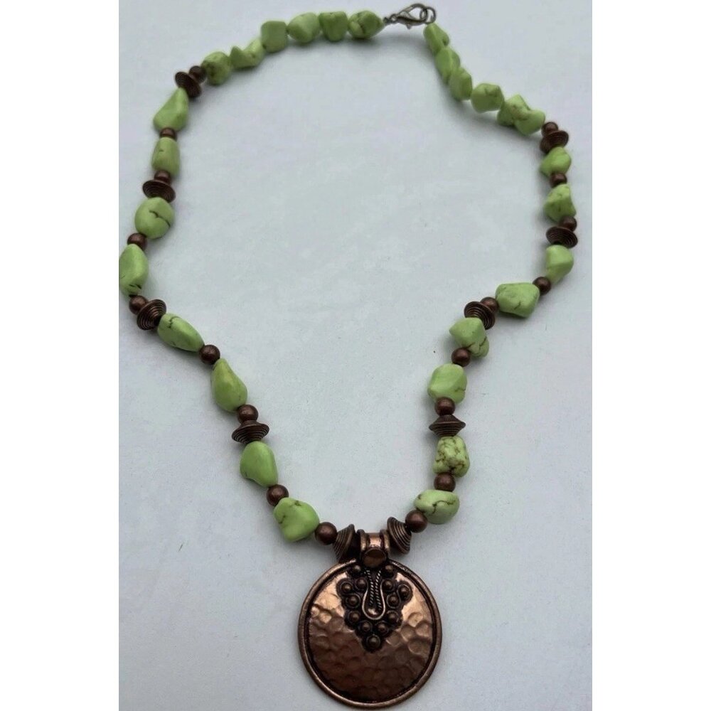 Vintage Chunky Natural Lime Green With Nickel Turquoise Boho Necklace Size 21” - Picture 15 of 15